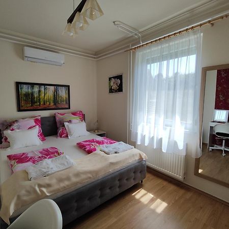 Havasi Ueduelohaz Daire Gyenesdiás Dış mekan fotoğraf